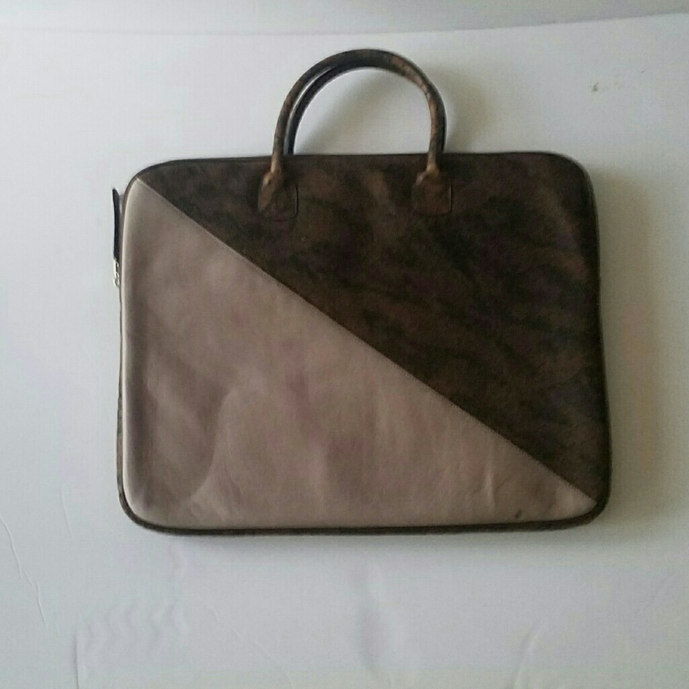 Laptop bag